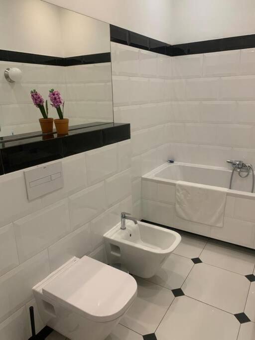 Florianska Grand Apartment 2 クラクフ エクステリア 写真